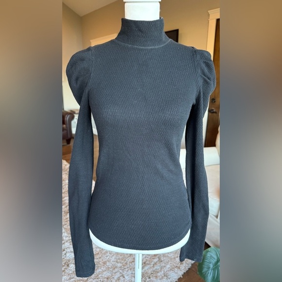 Free People Tops - Free People XS Black Mock Neck Long Sleeve Top With Puff Sleeve